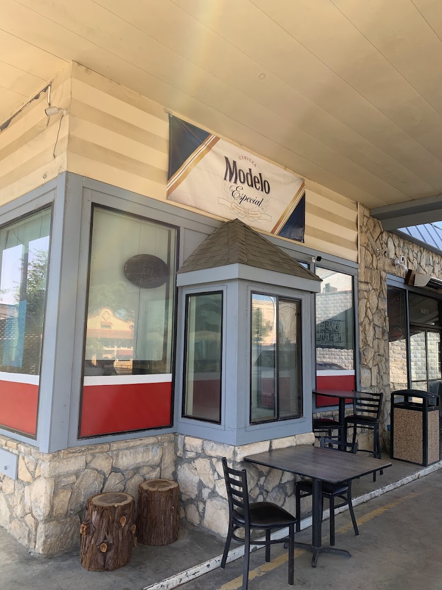 Hog Canyon Cafe
